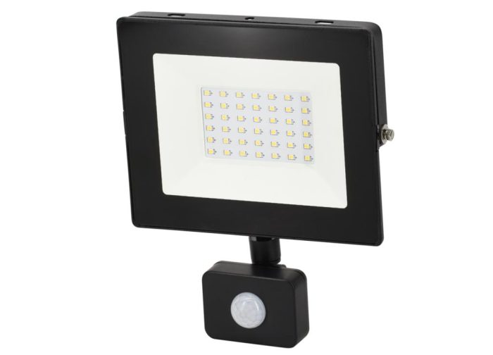 LED reflektor SMD 30W 4000K 2550LM IP65 CRNA SA SENZOROM POKRETA