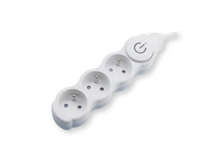 Produžni kabel s 3 utora i prekidačem 3m