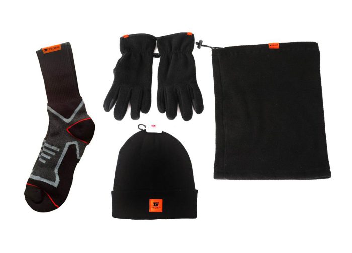 Zimski set - Udobnost i zaštita 3M, (4 dijela: kapa, kapuljača, rukavice, čarape), Teger