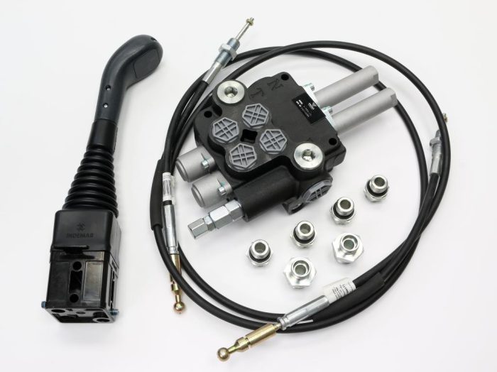 Set za TUR utovarivač - 80L Splitter 2-dijelni + Joystick bez gumba + Pričvršćivači + Sajle za kuglu 1500mm VOIMA