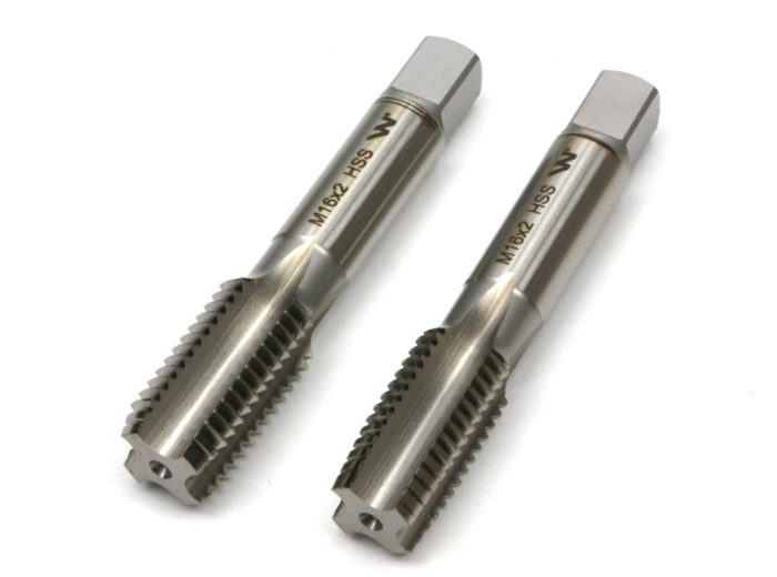 Set industrijskih navojnih nareznika M16, HSS čelik. Završni alat DIN 352/2 Waryński