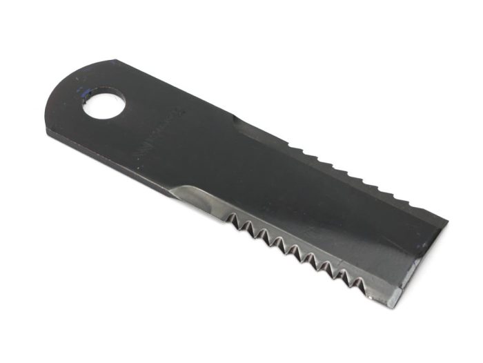 Rotacijski nož za sjeckanje slame za kombajn 173x50x4mm rupa 18 primjena 84441392 New Holland WARYŃSKI (prodaje se u jedinicama od 25 kom.)
