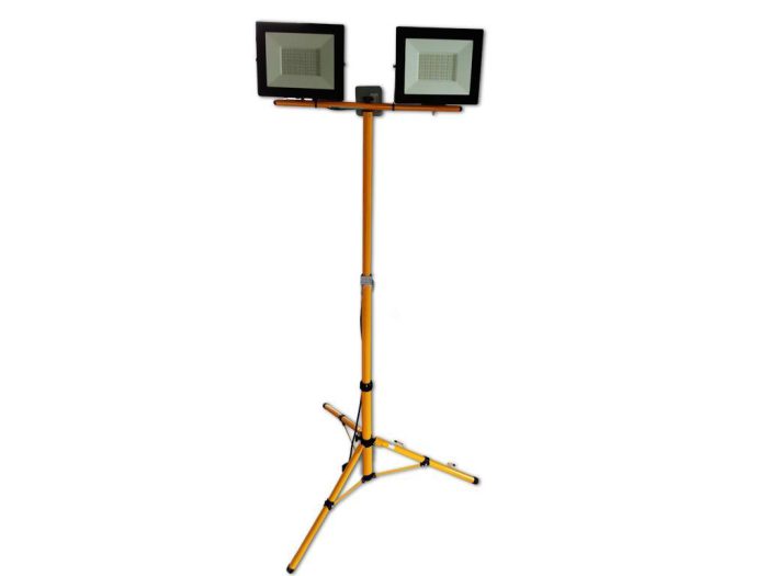 Set tronošca 2x 30w reflektor + električna kutija + kabel za napajanje